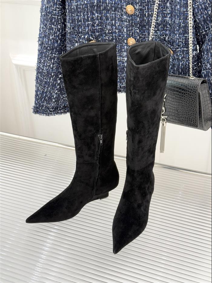 2025112817431650 470